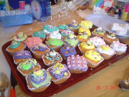 Women of the center learned how to decorate cupcakes.